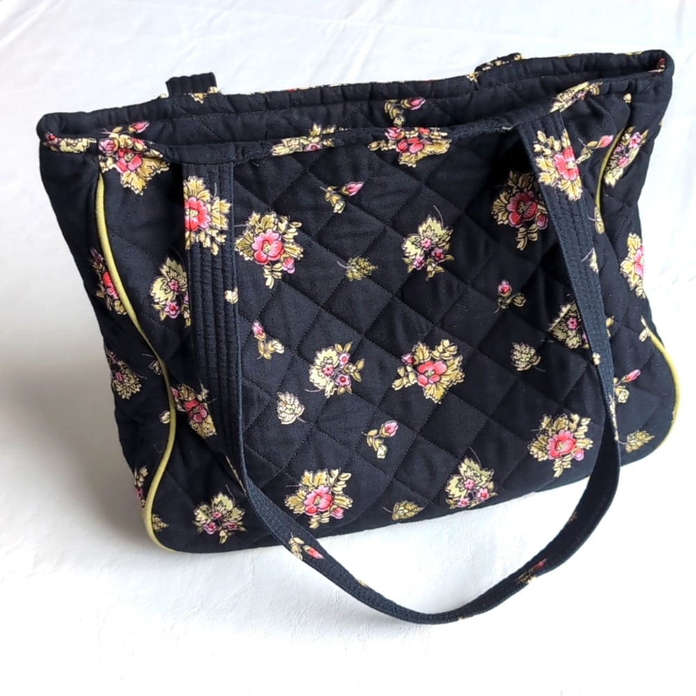 Victorian Heart Quilted Black and Floral Bag w/ Coin Purse and Snap in K… - Picture 2 of 8
